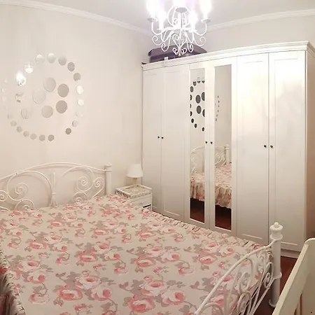 아파트 Apartament In Sunny View Central 1