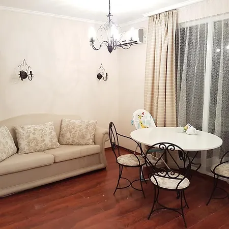 公寓 Apartament In Sunny View Central 1 *